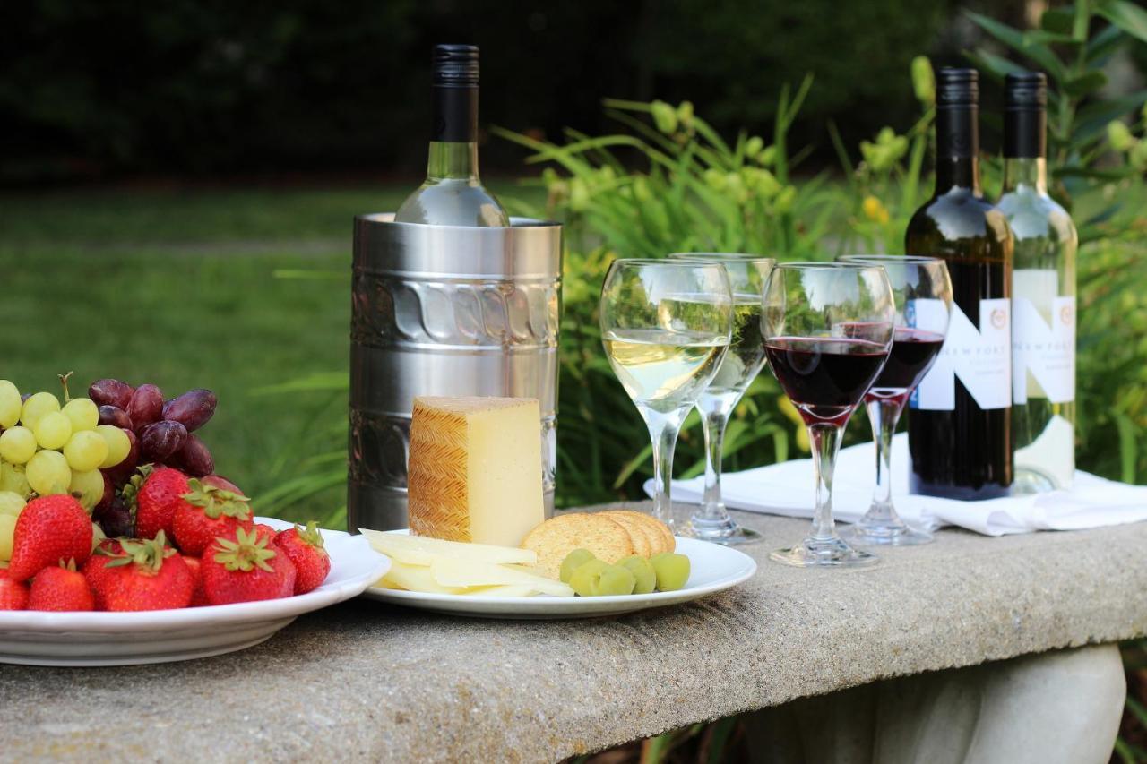 La Farge Perry House Bed and Breakfast Νιούπορτ Εξωτερικό φωτογραφία